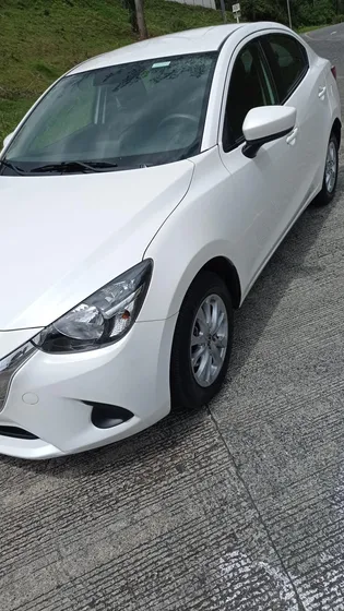 Mazda 2 1.5 Prime Sedan