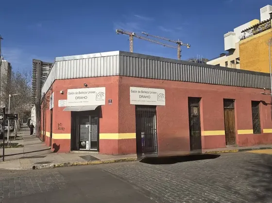 Ofertazo Casa Comercial Almirante Barroso/ Santiago