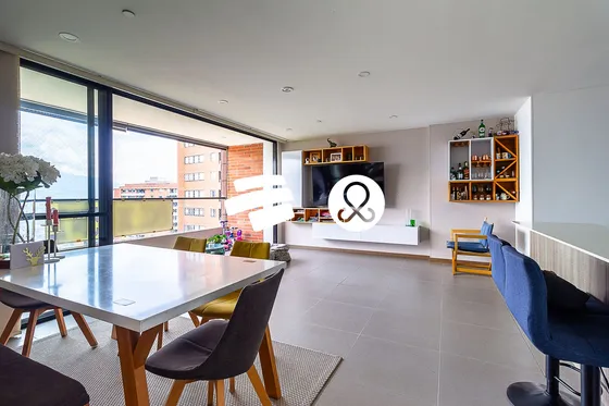 Vendo Apartamento Moderno Con Vista Panorámica En El Escobero, Envigado