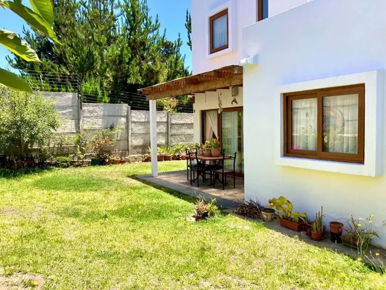 Casa En Venta En Concón