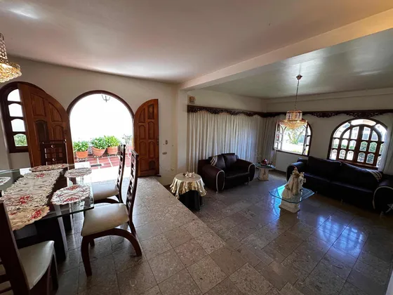Js Casa En Valle Arriba Av 19 De Abril San Cristóbal
