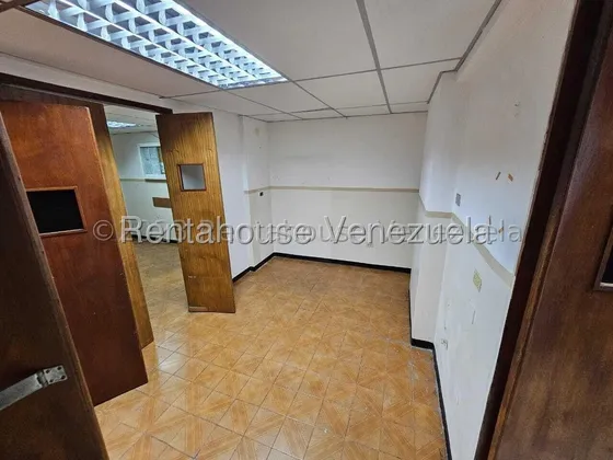 V Oficina 265 M2  Venta El Picacho San Antonio De Los Altos 
