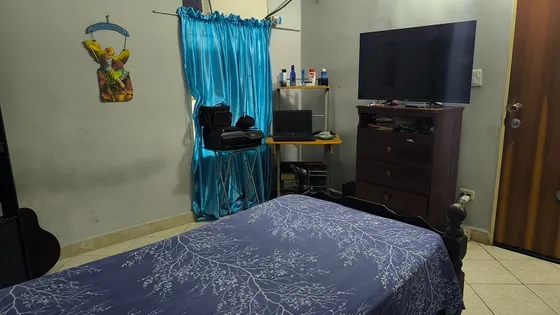 Casa En San Joaquín Urbanización La Pradera, Los Robles   Codigo: Atc-1335    Tp 