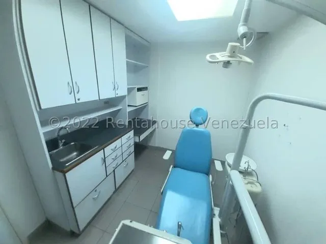 Jean Pavon Tiene Excelente Local Consultorio En Clínica Odontológica En Alquiler En El Este De Barquisimeto Lara 7 3 3 9