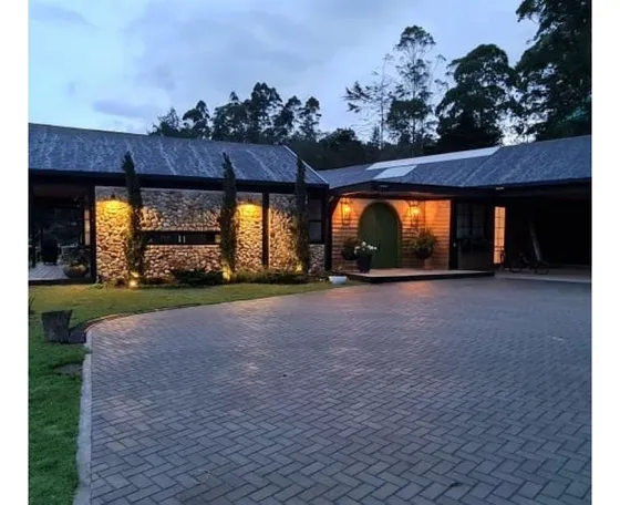 Casa En Arriendo Amoblada En El Retiro