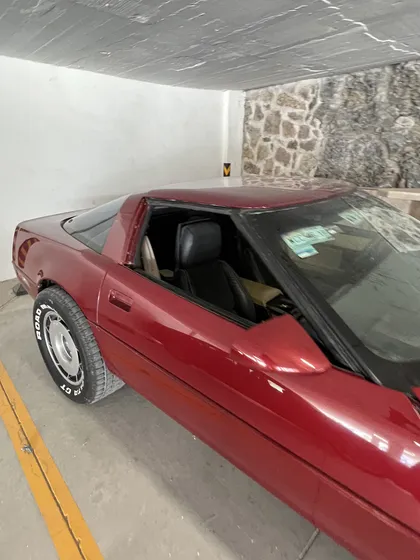 Corvette 1984 Motor Modificado Escapes Nuevos