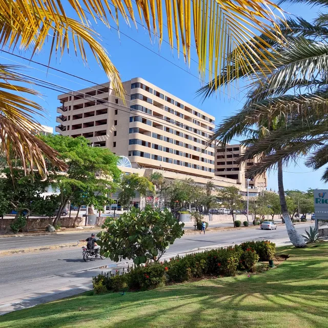 Local Venta Cc Ab Pampatar Isla De Margarita