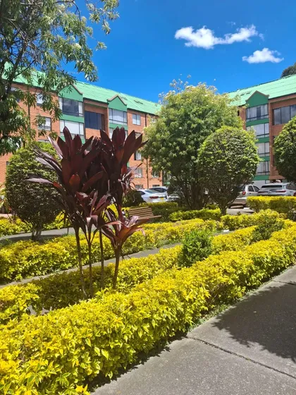 Parques Del Cortijo  Apartamento En Venta