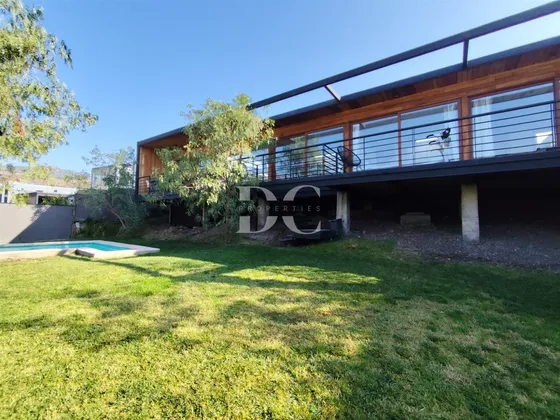 Casa En Venta De 4 Dorm. En Colina Chicureo La Reserva