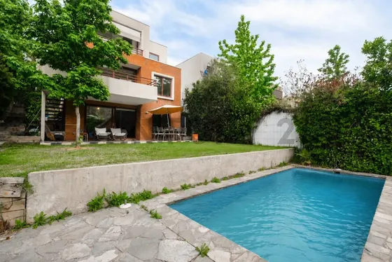 Hermosa Casa En Arriendo En Condominio Lo Barnechea
