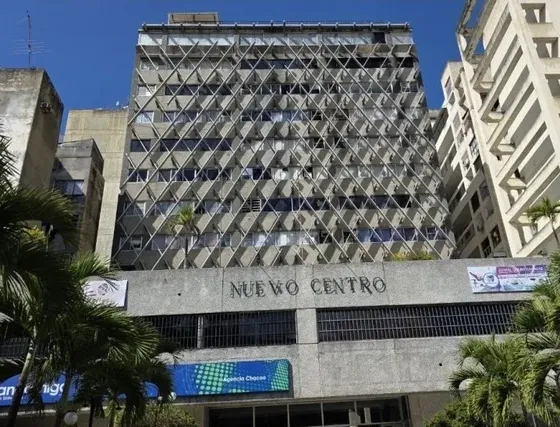 Alquiler Oficina En Corazón Financiero De Chacao Dc