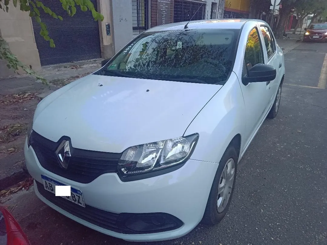 Renault Logan 1.6 Authentique Plus 85cv Nac