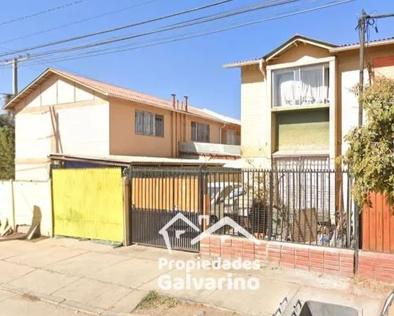 Casa En Arriendo De 2 Dorm. En Quilicura, 1 Baño.