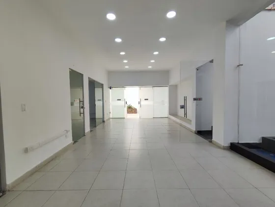 Local En Arriendo En Caobos. Cod A29578