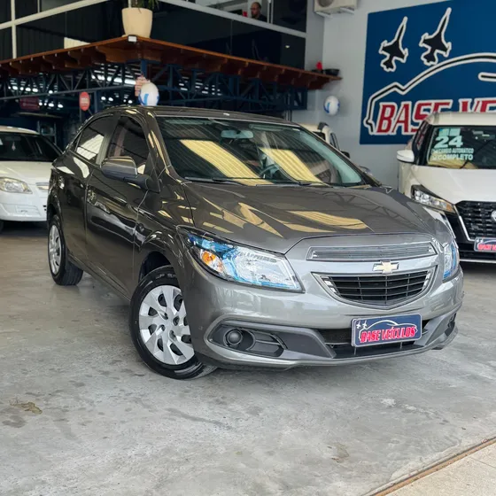 Chevrolet Onix 1.4 Lt 5p