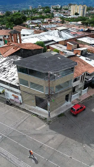 Mg Local En Venta Esquinero Barrio Sucre