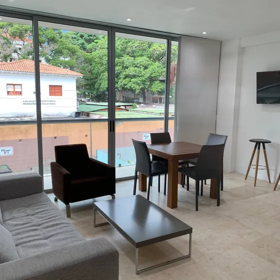 Apartamento En Alquiler - Urb. La Castellana