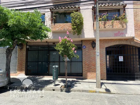 Arriendo De Oficina En Calle Gamero Esquina Campos
