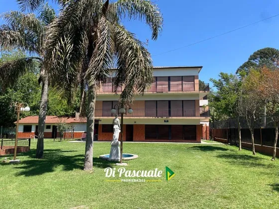 Venta Quinta Ideal Instituciones, Clubes, Centros De Dia Con Parque Y Pileta - Moreno Norte