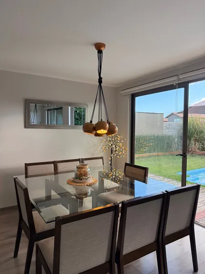 Casa En Venta 2 Pisos 3d3b + 2e (165864)