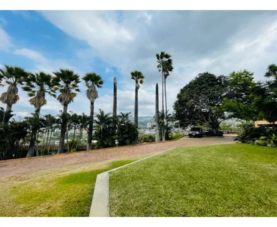Cerro Verde/casa En Venta/terreno 2150m2