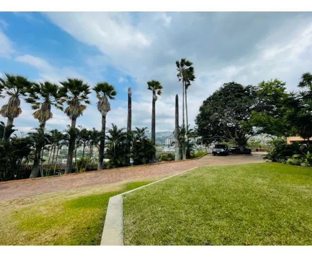 Cerro Verde/casa En Venta/terreno 2150m2
