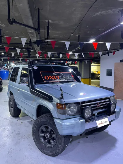 Mitsubishi Montero Dakar