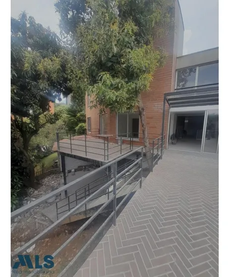 Espectacular Casa Reformada Poblado(mls#253875)
