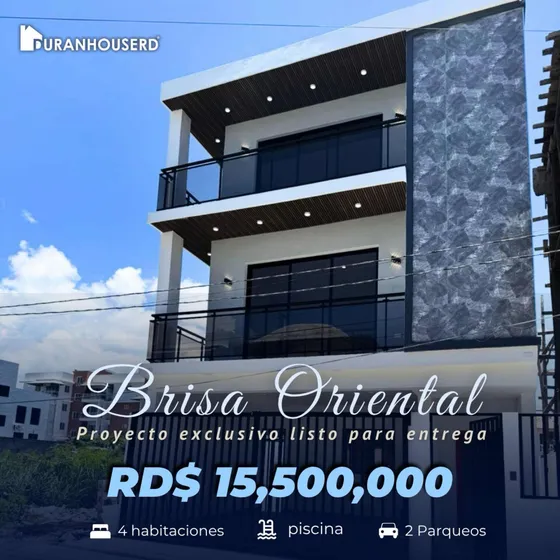 Venta De Casa Con Piscina En La Autopista De San Isidro