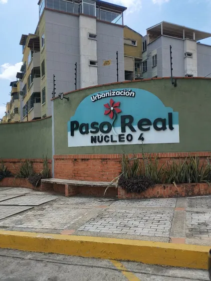Maritza Lopez Vende Apartamento En Urbanización Paso Real, San Diego, Valencia 