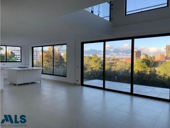 Vive La Naturaleza, Cerca De Todo.(mls#228677)