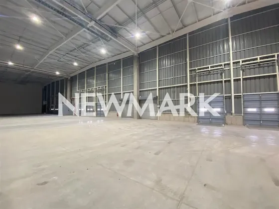 Industrial De 2.300 M2 En Arriendo En Pudahuel