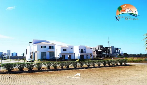 Lote En Venta En Arroyos De La Marina