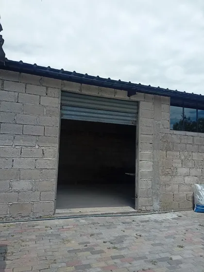 Bodega Mitad Del Mundo