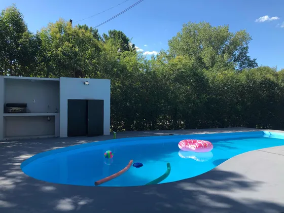 Alquiler Quinta Eventos Y Dic A Febrero Barrio El Remanso