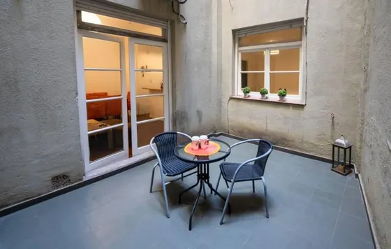 2 Ambientes En Recoleta Con Patio