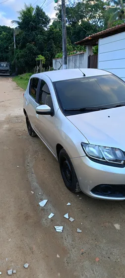 Renault Sandero 1.0 16v Expression Hi-flex 5p