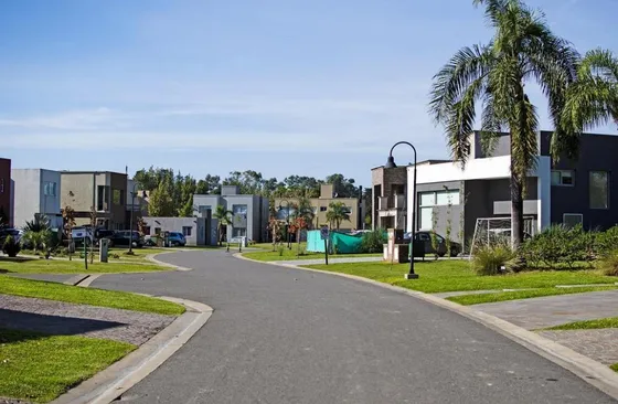Barrio Privado En Haras Maria Victoria
