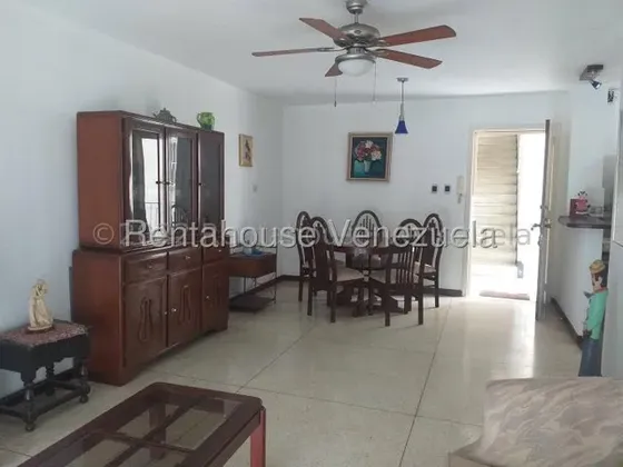 Venta Apartamento En Los Palos Grandes
