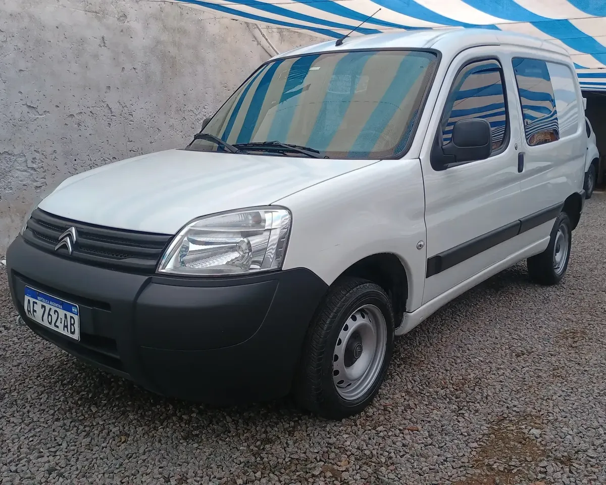 Citroën Berlingo Van 1.6 Business HDI 92 HP AM54