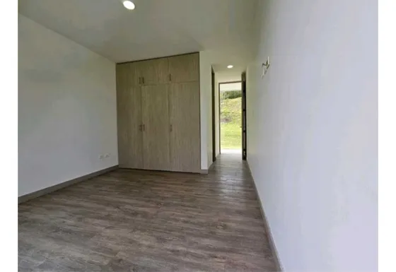 Casa En Venta Via Llanogrande La Ceja 