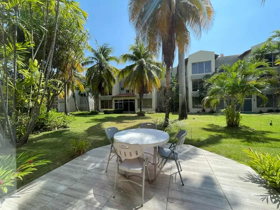 Venta Apartamento Moderno Planta Baja Lechería Con Terraza