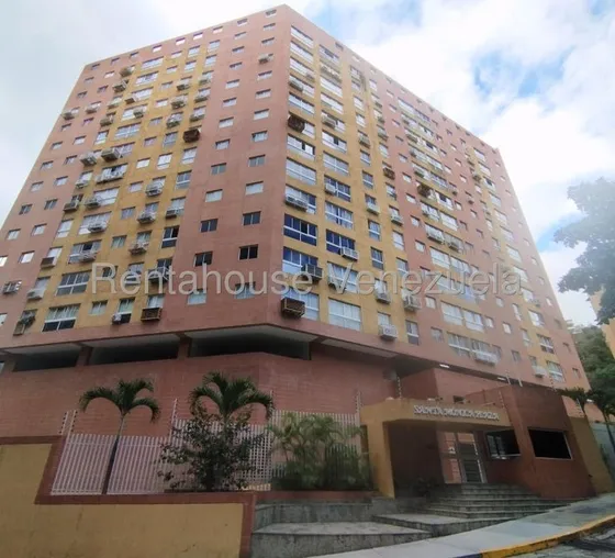 Apartamento En Alquiler En Colinas De Santa Mónica #25-13301 Josmary Sanjuan 