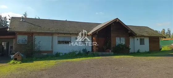 Casa En Venta De 5 Dorm. En Los Angeles
