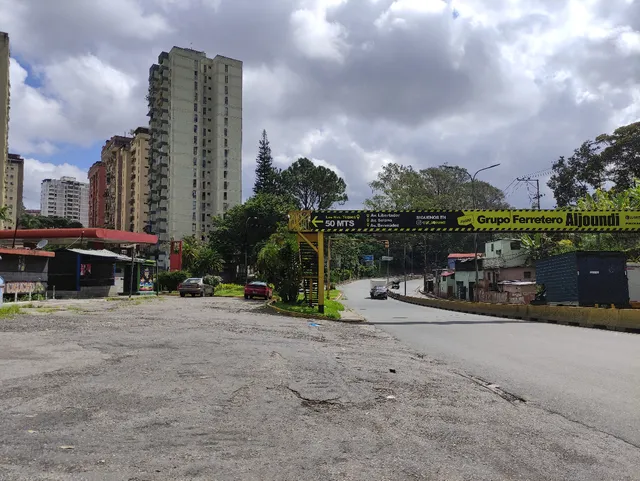 Venta De Galpon  Comercial En Los Nuevos Teques Estado Miranda Rz