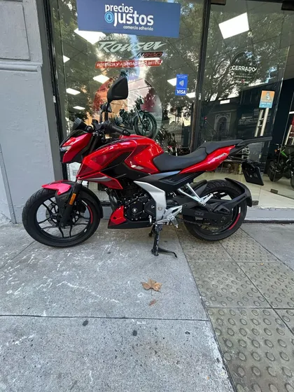 Bajaj N 250 Abs 2024 Tan Solo 5.900 Km Como Nueva! Cycles
