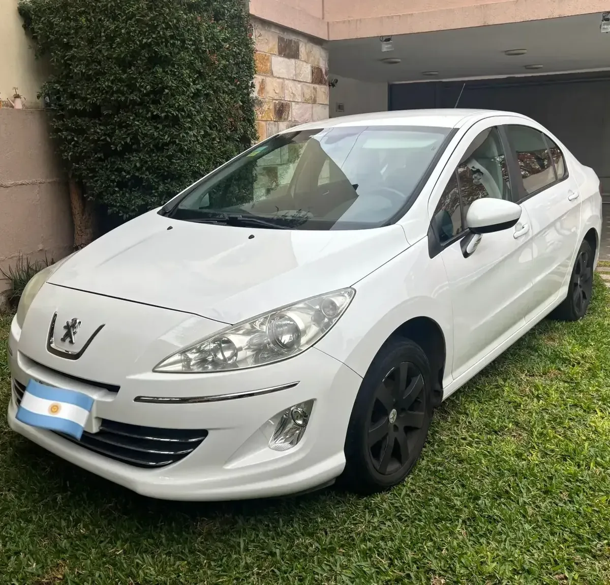 Peugeot 408 2.0 Allure 143cv