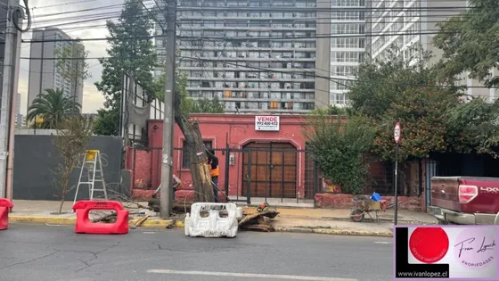 Venta Casa Pasos Estación Metro Ecuador 