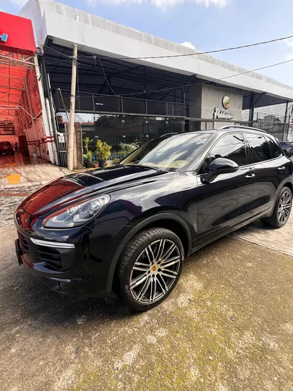 Porsche Cayenne 3.6 At