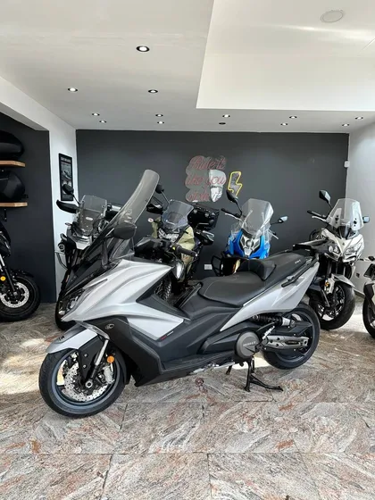 Kymco Ak 550, 2020. Moto Usada Lista Para Transferir.